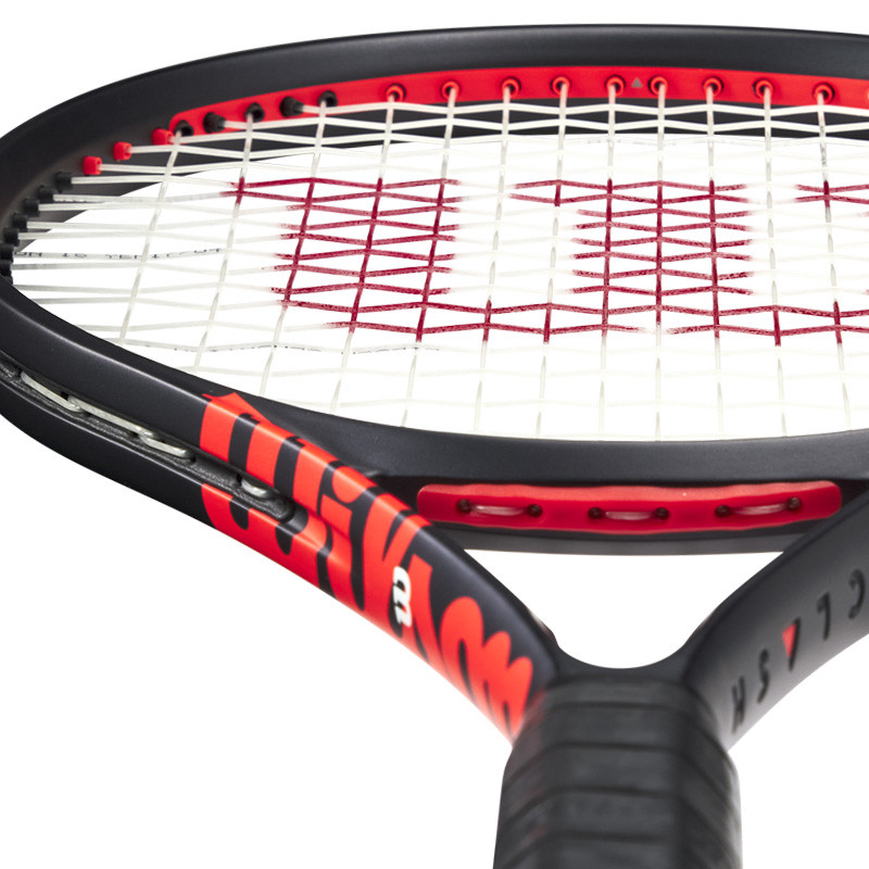 Raquette de tennis Wilson Clash 100 UL V3 - Légère et confortable