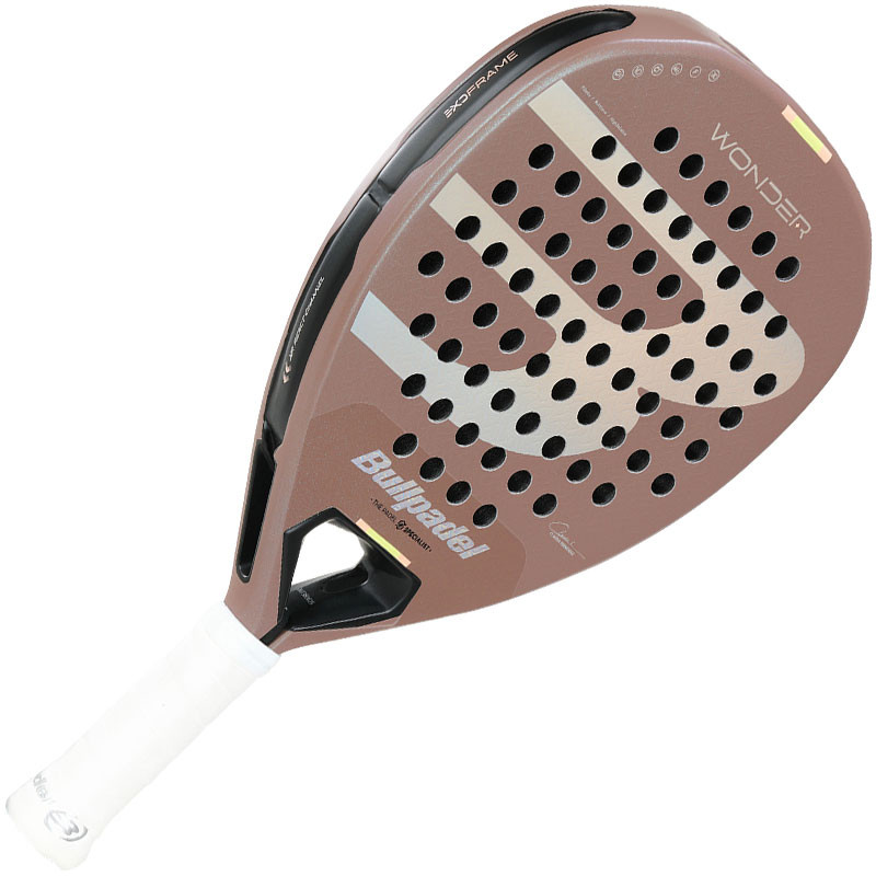 Bullpadel Wonder 2026 - Raquette Claudia Fernandez