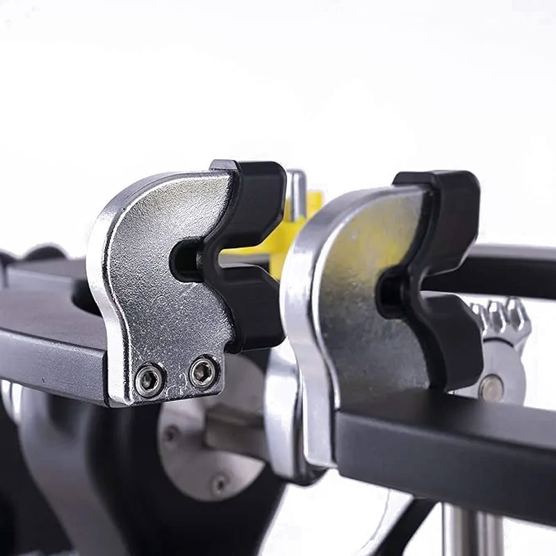 Machine à corder électronique avec 2 pinces fixes et tous ses accessoires
