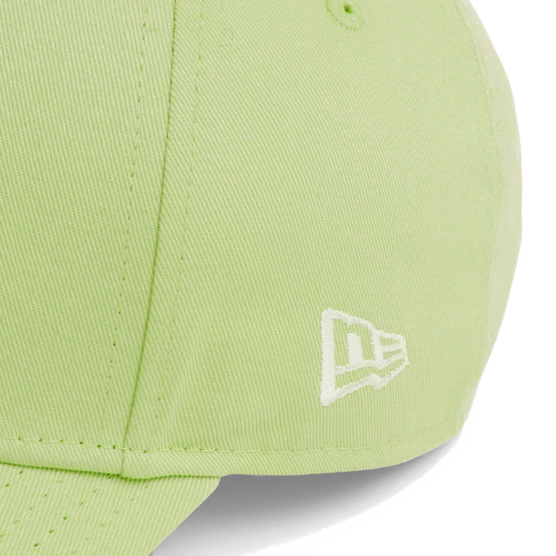 Casquette Lacoste x New Era vert clair, L'Alliance Style et Modernité